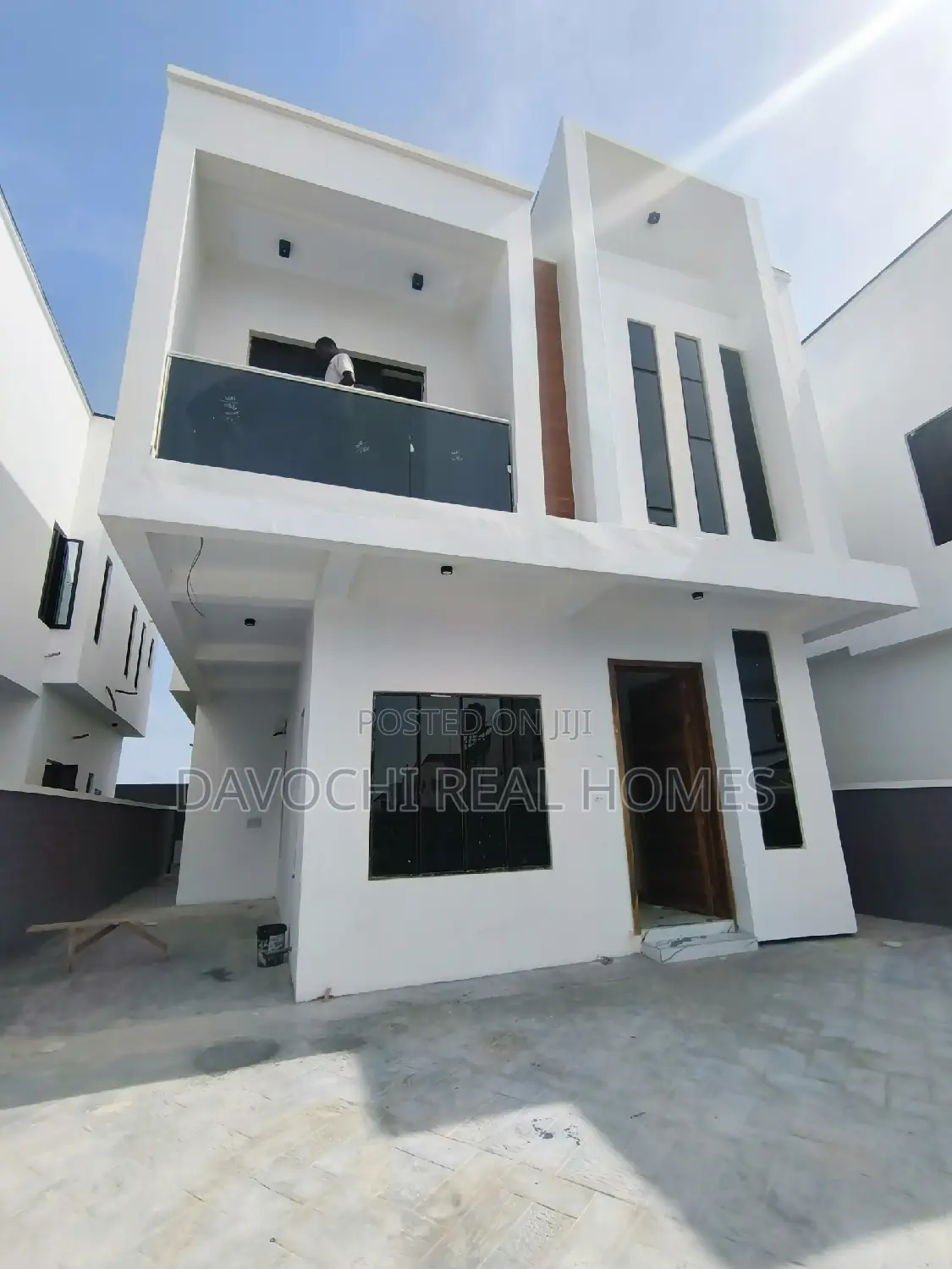 4bdrm Duplex in Chevron Drive for rent