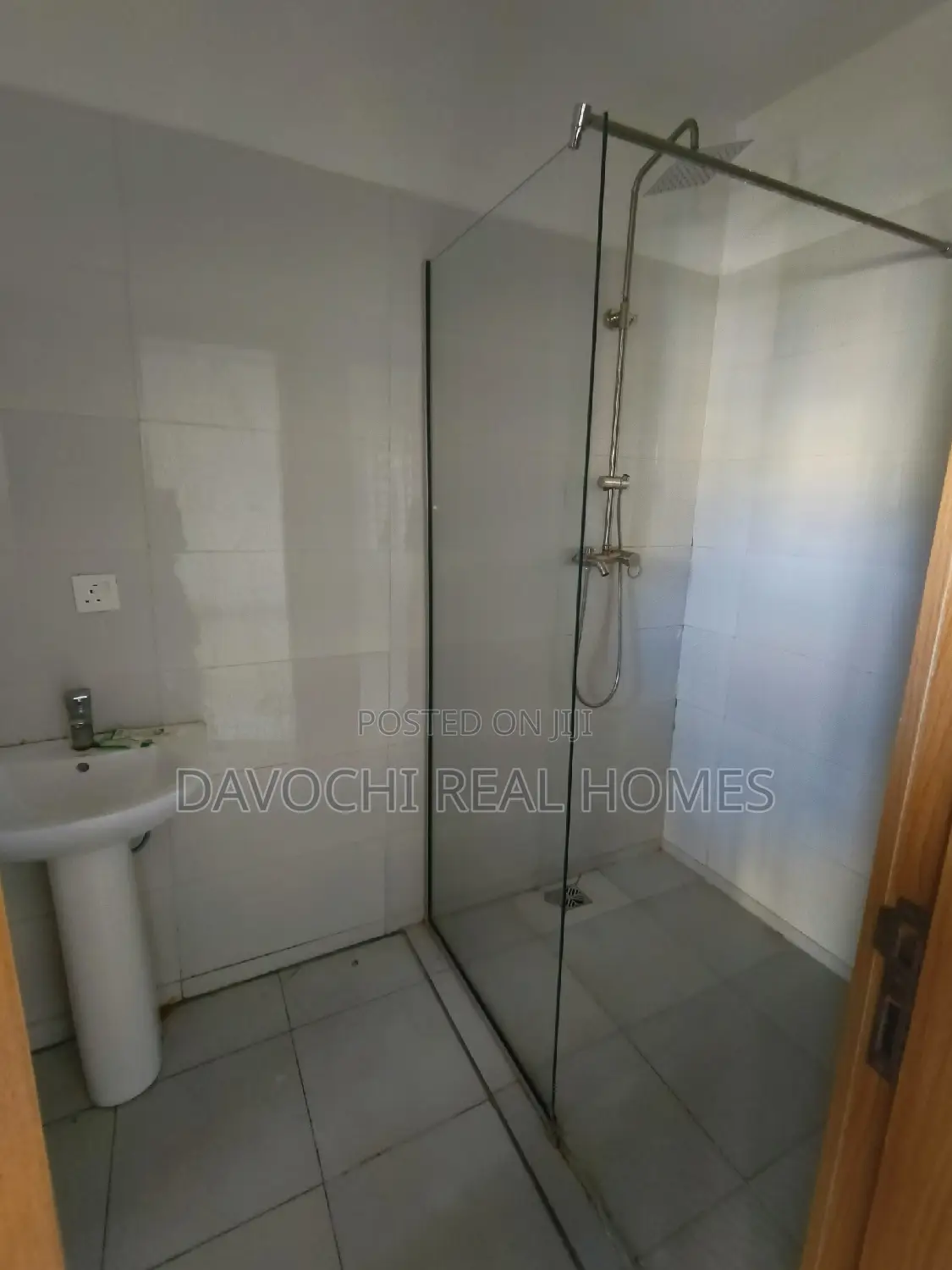 4bdrm Duplex in Ikate, Lekki for rent