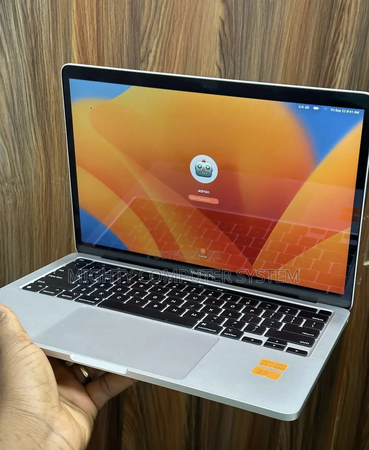 Laptop Apple MacBook Pro 2018 16GB Intel Core I7 SSD 256GB