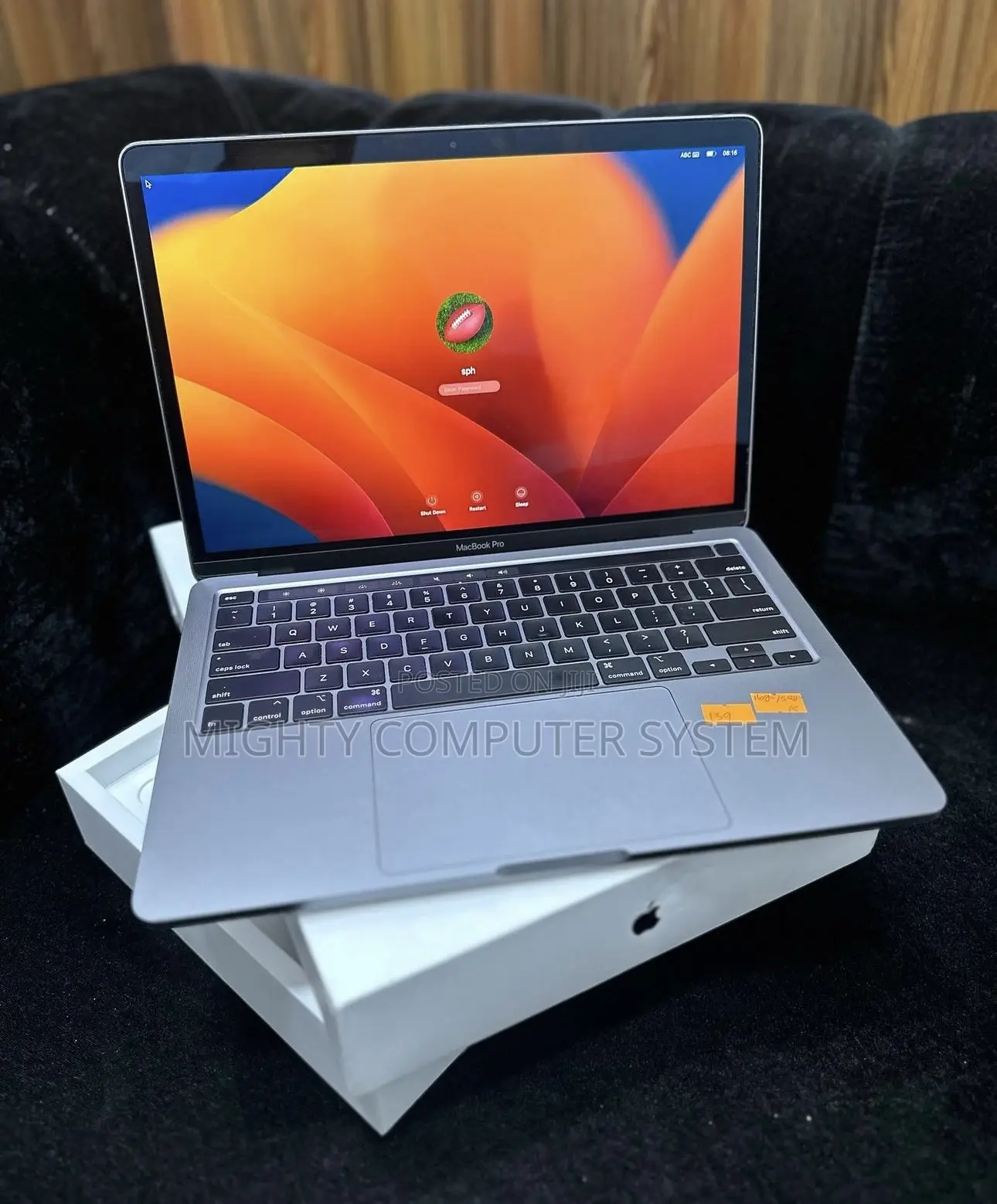 Laptop Apple MacBook Pro 2020 8GB Intel Core I5 SSD 256GB