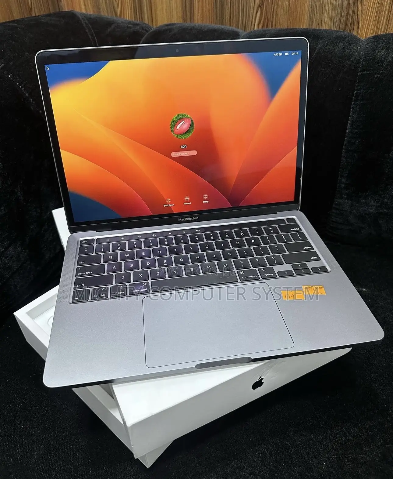 Laptop Apple MacBook Pro 2020 8GB Intel Core I5 SSD 256GB