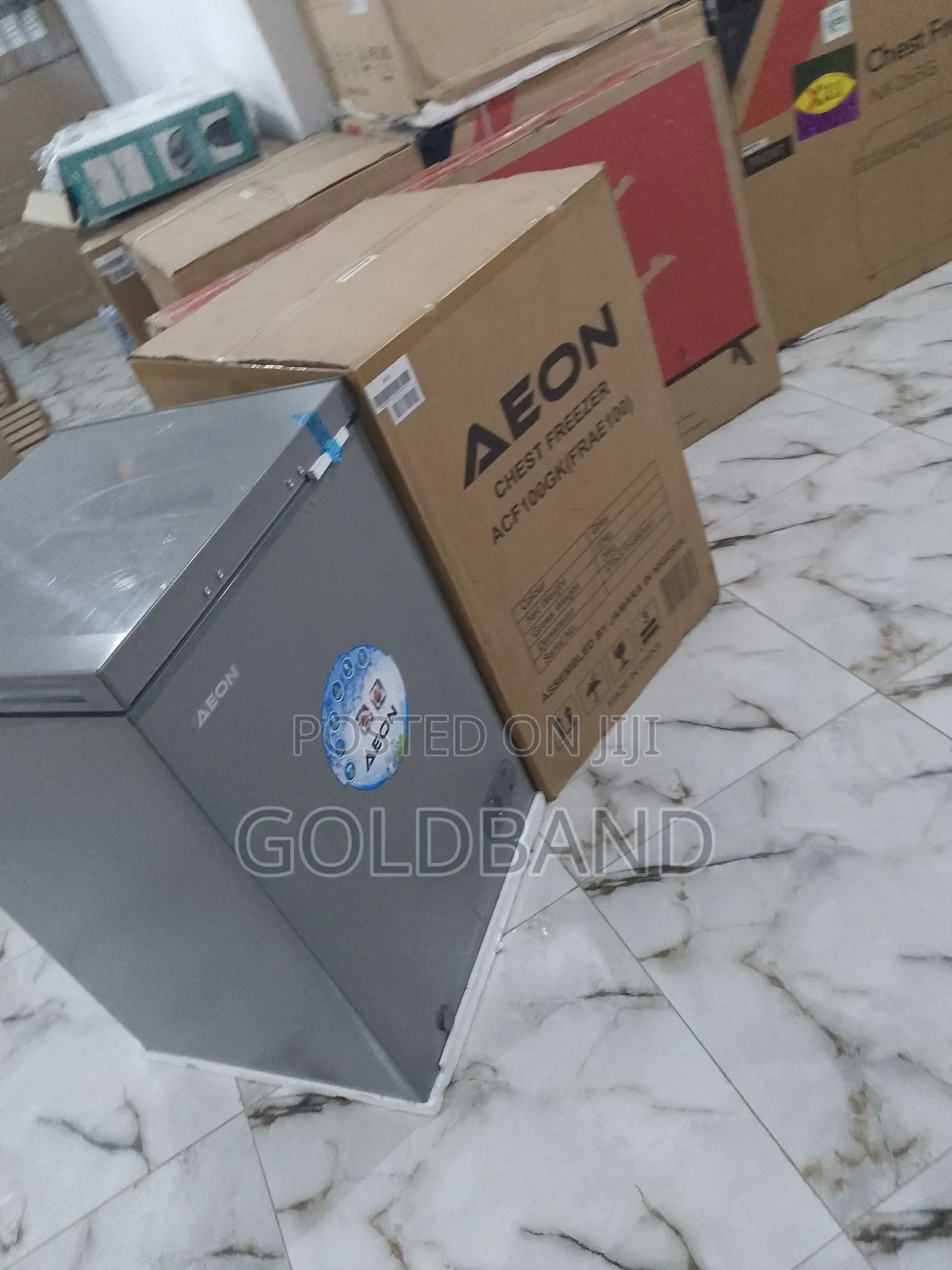 New, Efficient Aeon Chest Freezer 100 Liters
