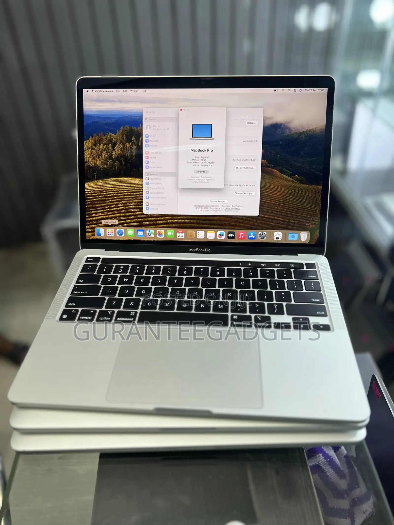 Laptop Apple MacBook Pro 2020 M1 16GB Apple M1 SSD 512GB