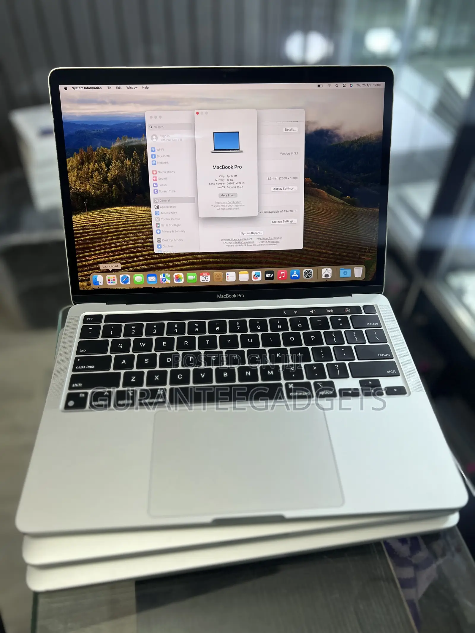 Laptop Apple MacBook Pro 2020 M1 16GB Apple M1 SSD 512GB