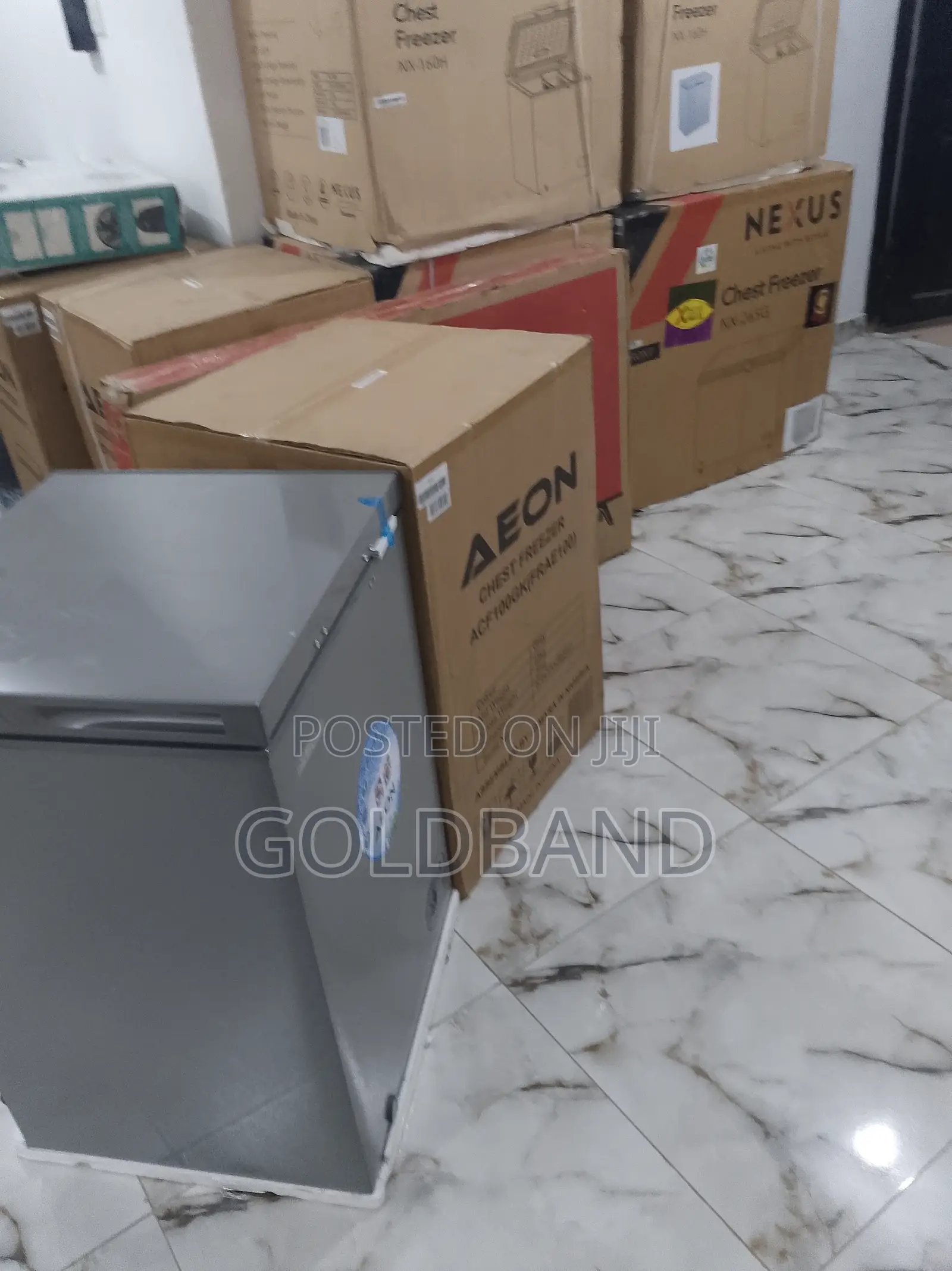 Bestseling Aeon Chest Freezer 100 Liters