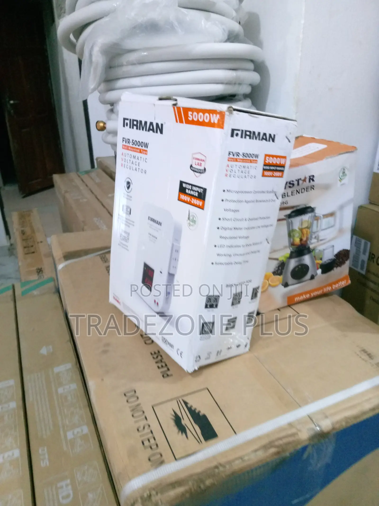 Wall Mount Auto Stabilizer 5000W 5kva