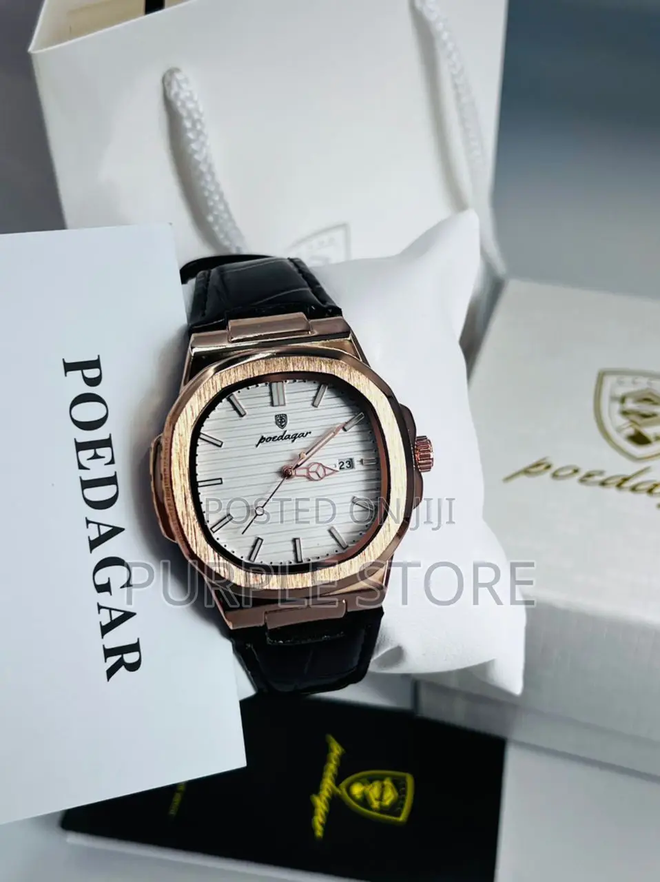 Poedagar Leather Wristwatch