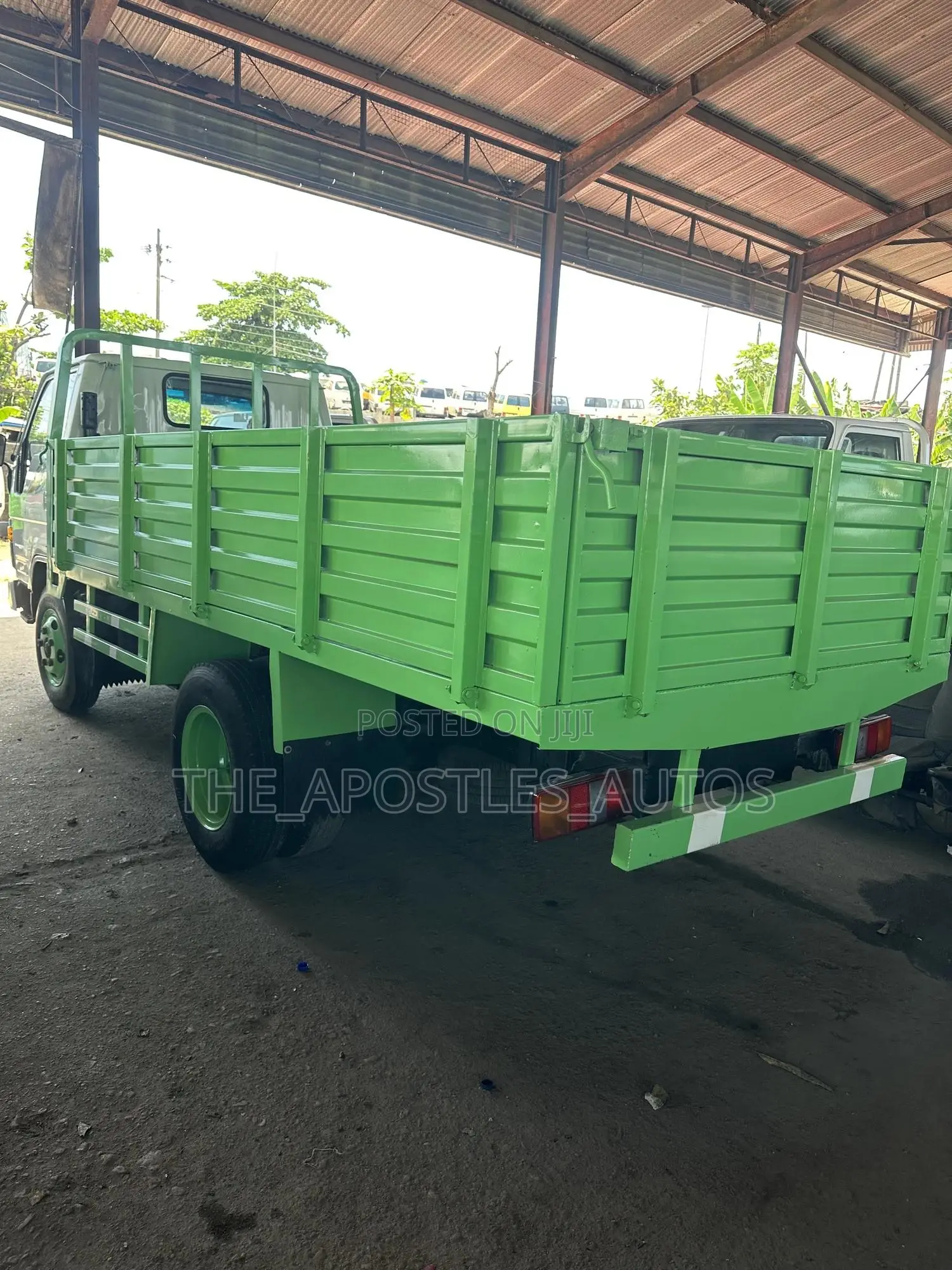 Dyna Truck 200 Direct Hand