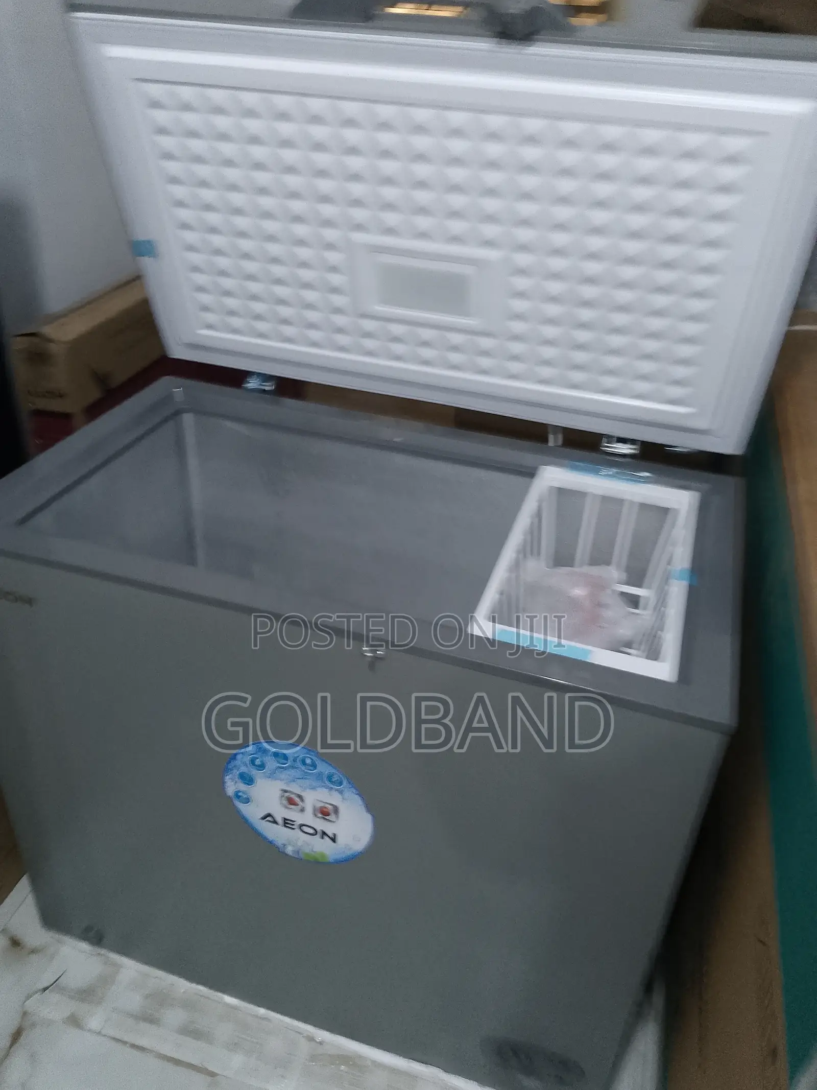 Aeon 200L Chest Freezer- Large Storage