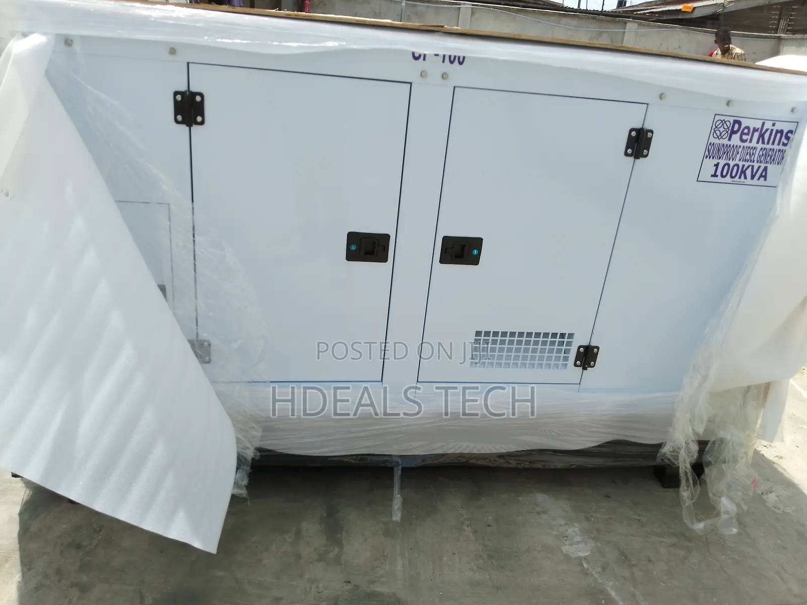 Uninterruptible Power-Supply 100kva Perkins Generator.