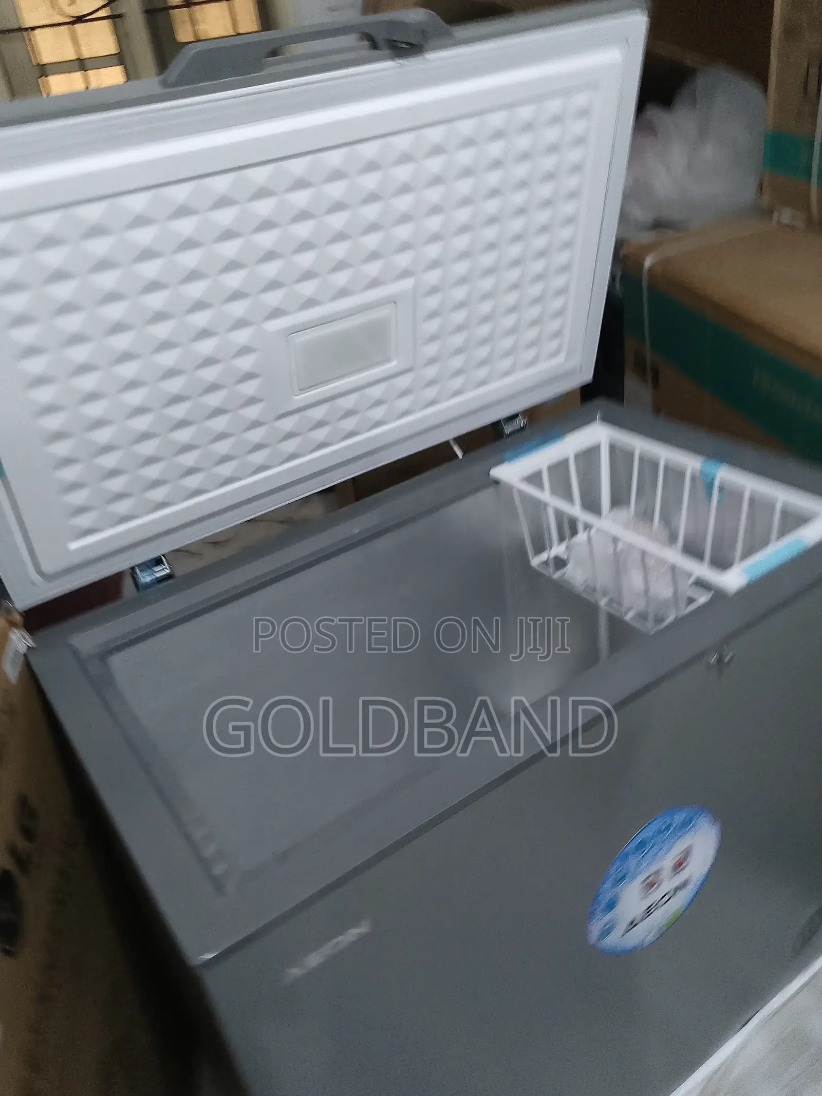 Valuable AEON 200 Litres CHEST FREEZER