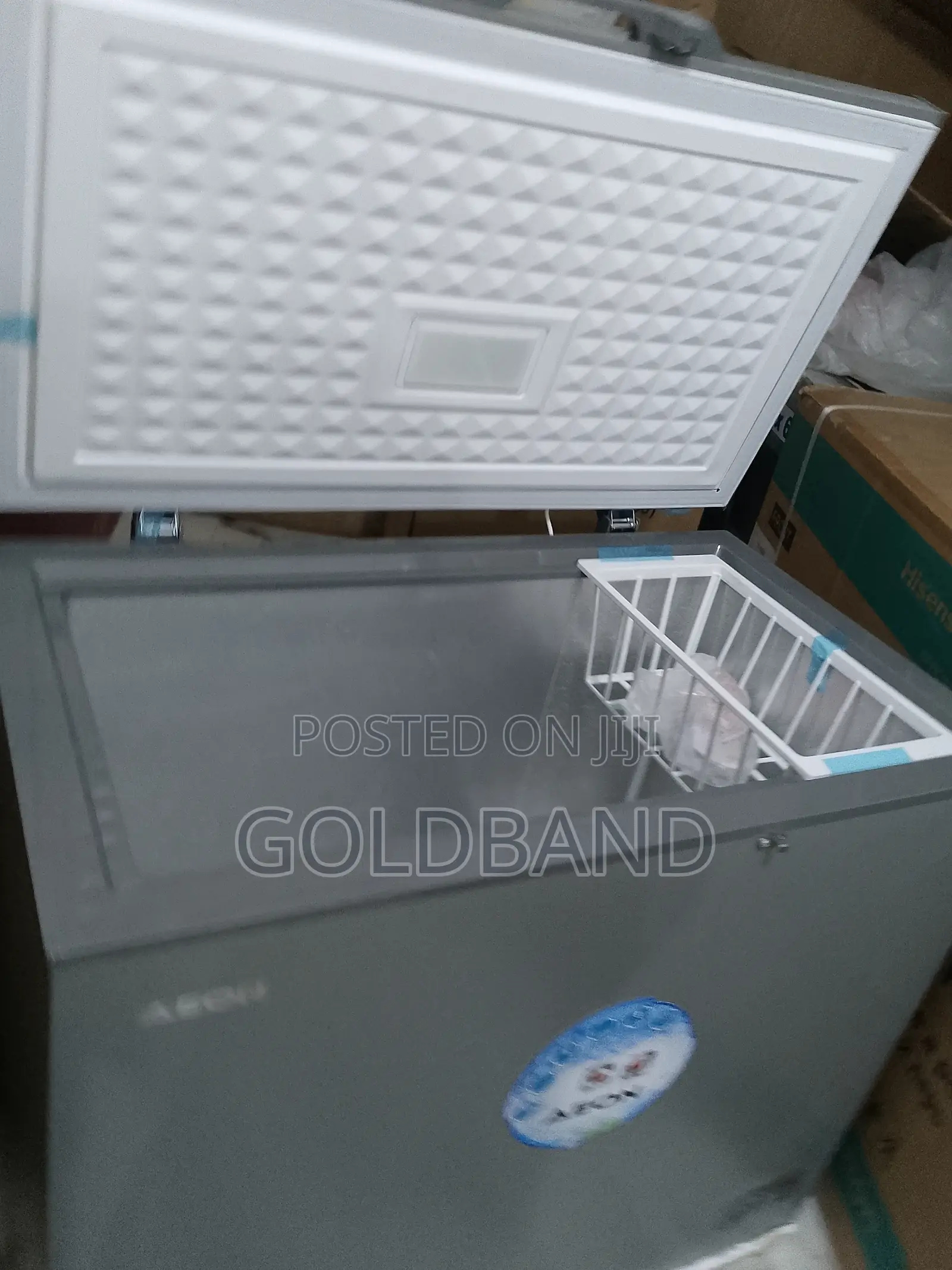 200 Litres Aeon Chest Freezer