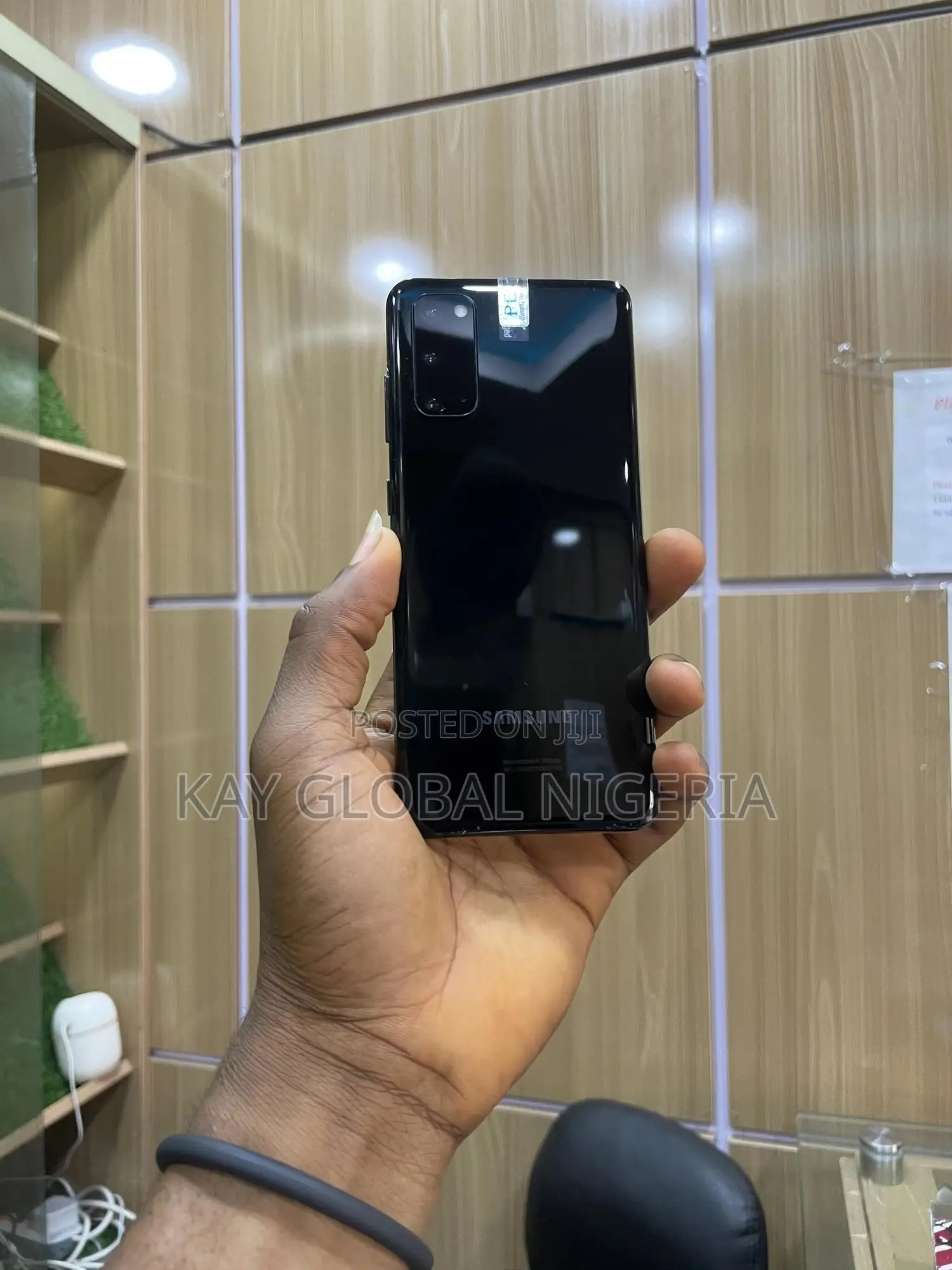 Samsung Galaxy S20 128 GB Black