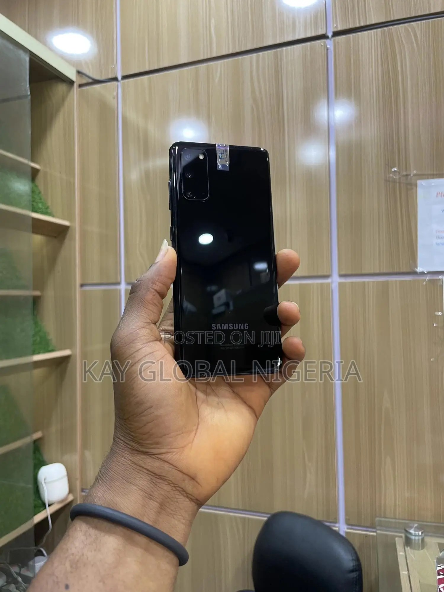 Samsung Galaxy S20 128 GB Black