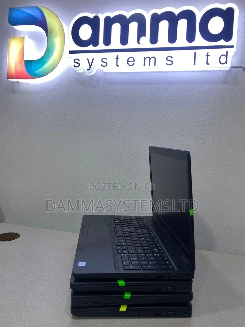 Laptop Dell Latitude 5591 12GB Intel Core I5 SSD 256GB