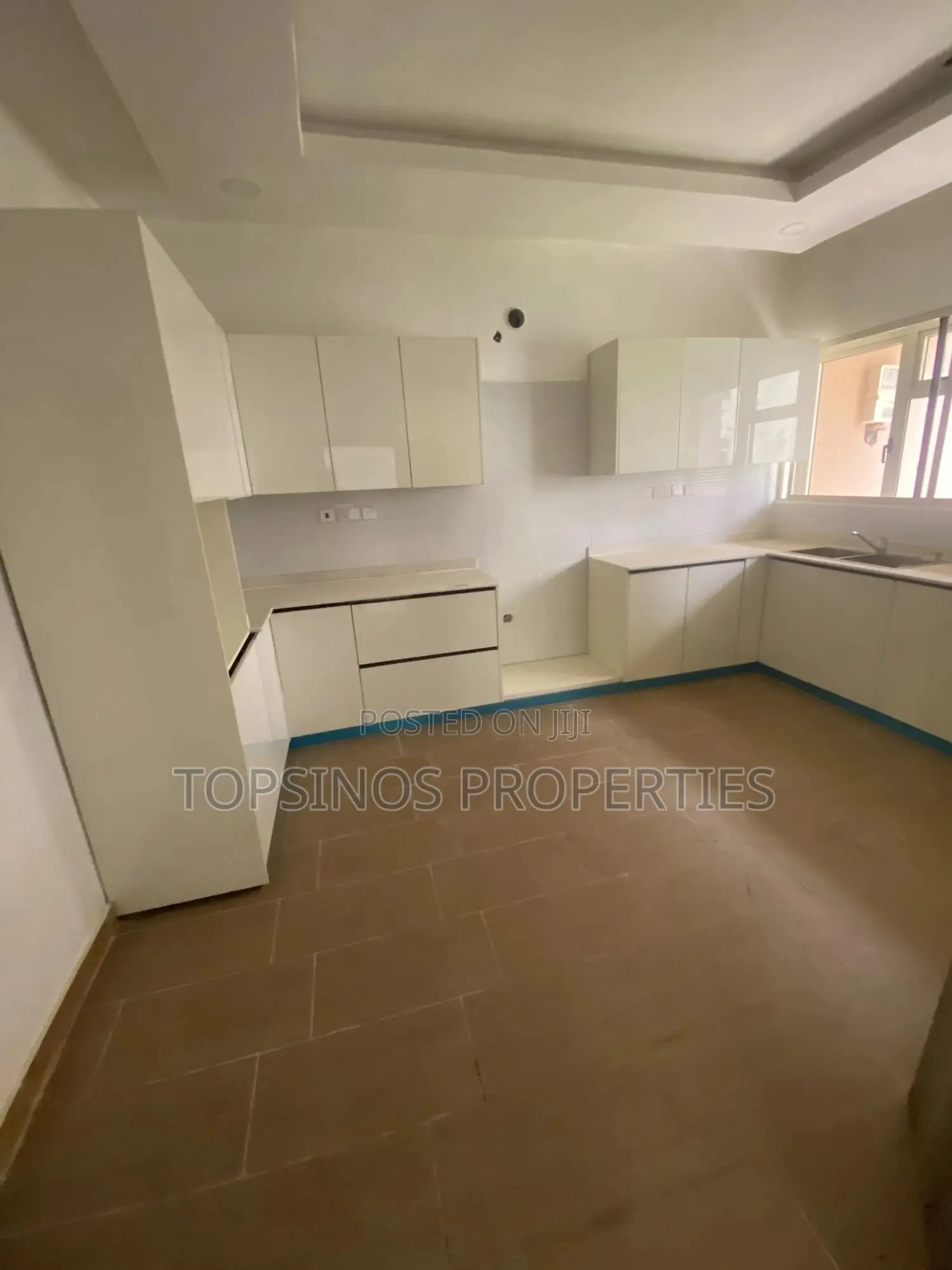 4bdrm Duplex in Dawaki for rent