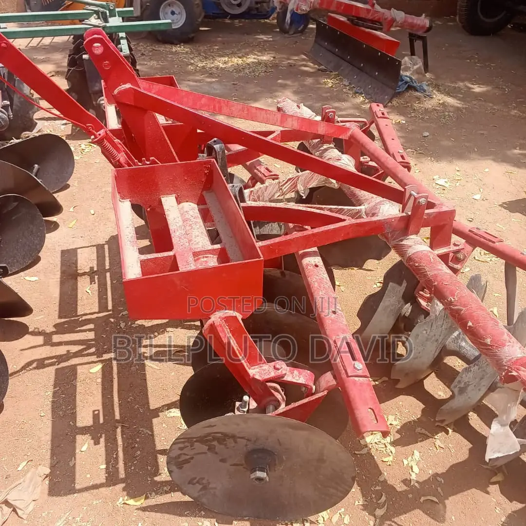 Tractor Massey Ferguson