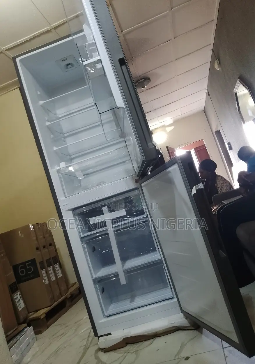Brand New Hisense Refrigerator With Water Dispenser