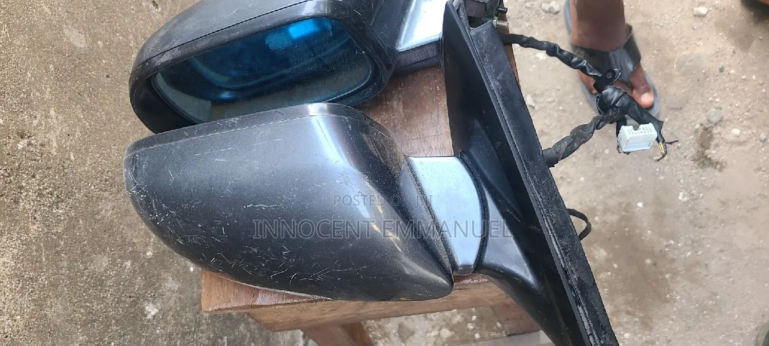 Side Mirror for Honda Accord With Light 2006 Model