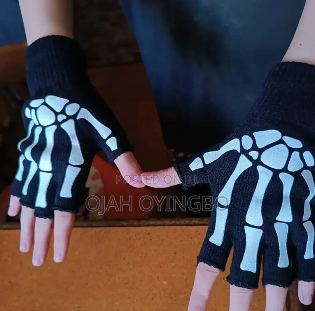 Brand New Half Fashion Gloves
