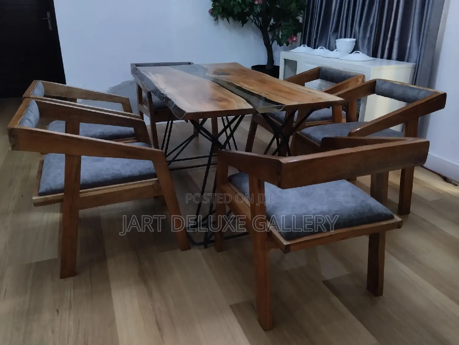 Stylish Epoxy Wooden Dining Table