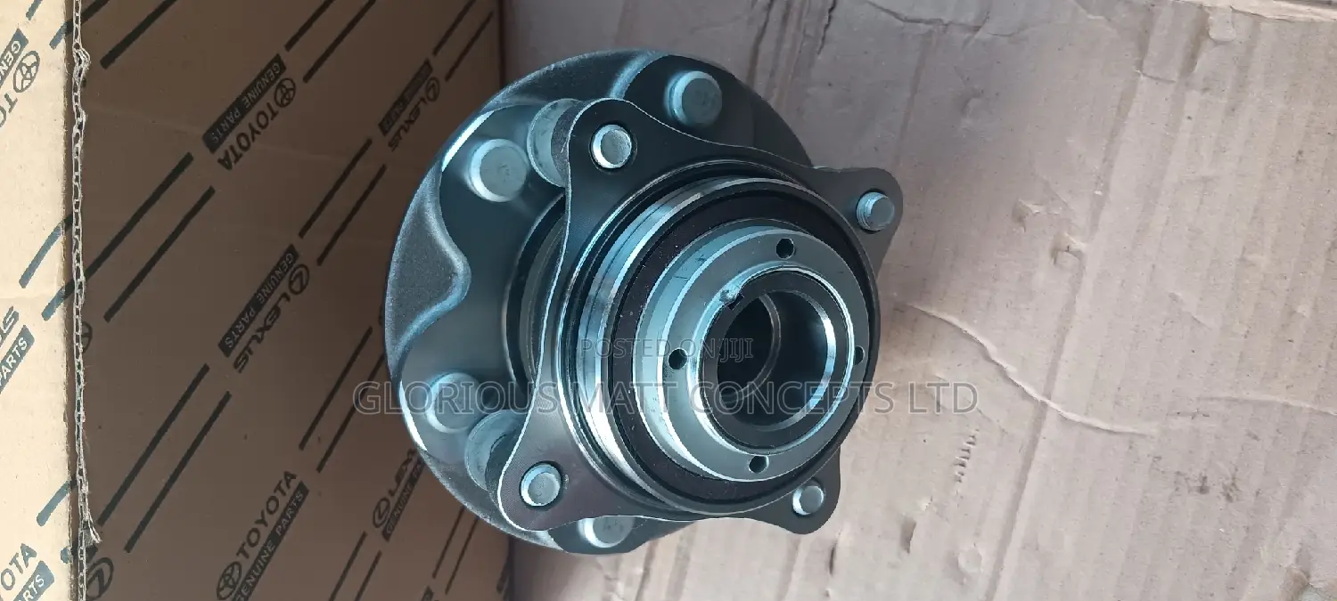 2x4 4runner, 2x4 Tacoma Front Hub Complete