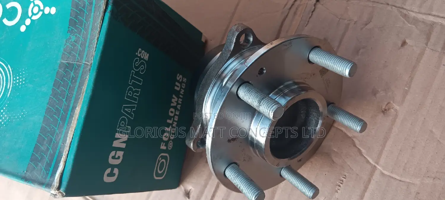 Veracruze, Santa Fe and Sorrento Rear Hub 2x4
