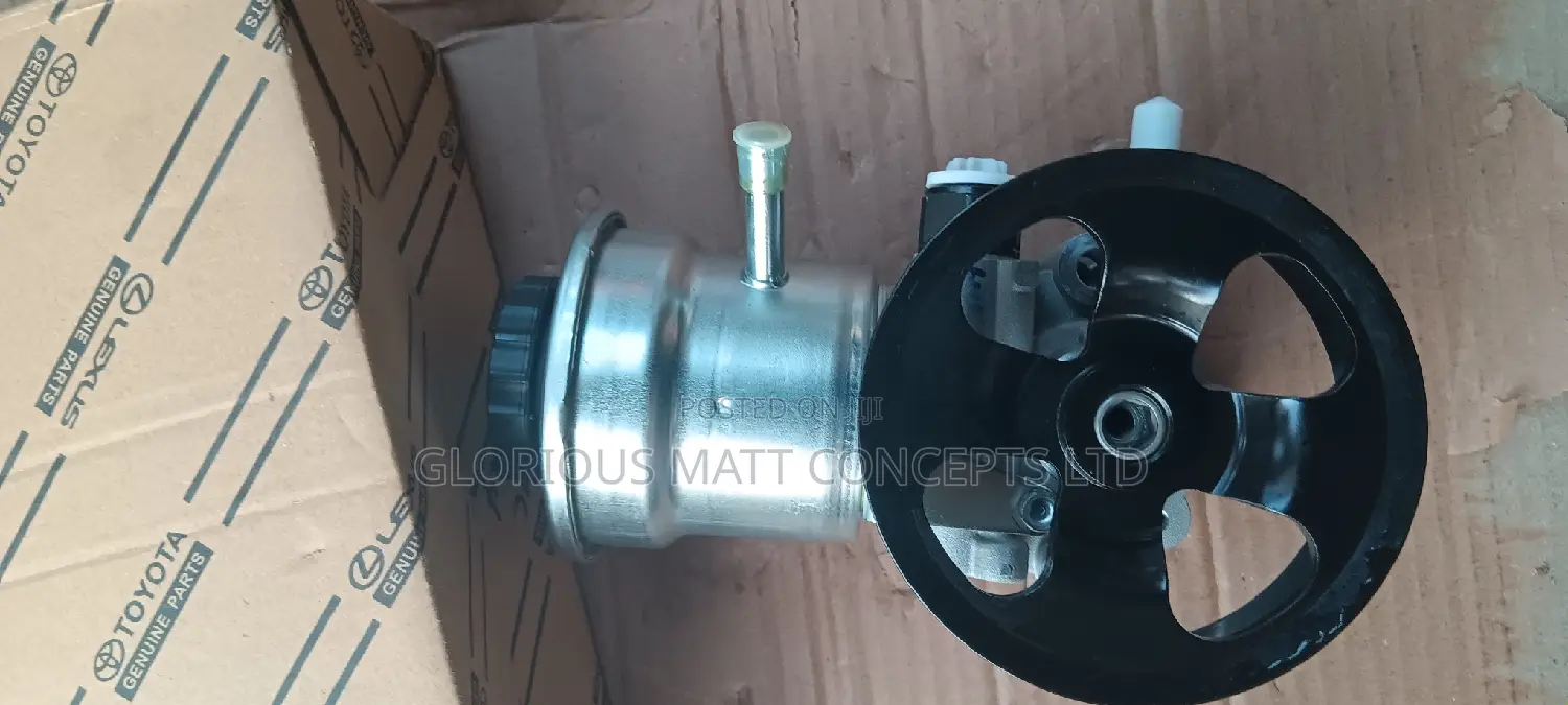 2TR Power Steering Pump for Toyota Prado, Hilux,Hiace Bus