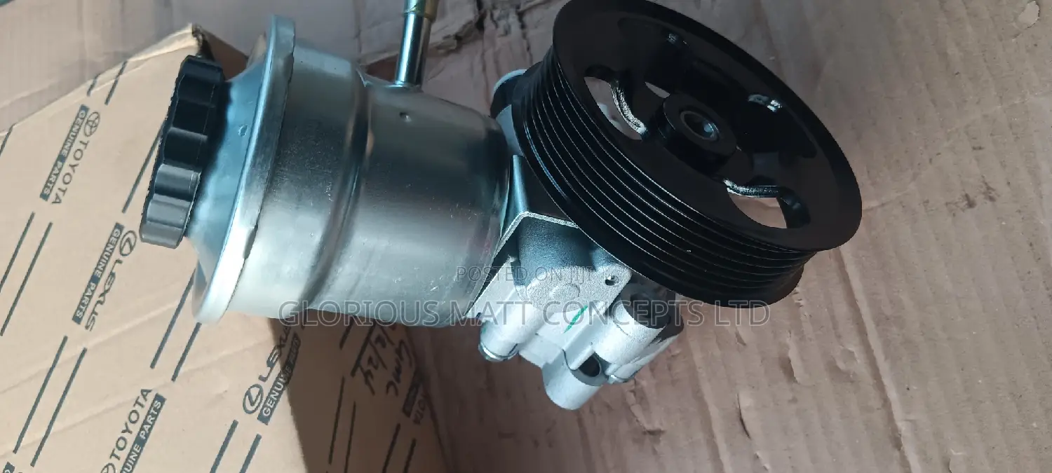 2TR Power Steering Pump for Toyota Prado, Hilux,Hiace Bus