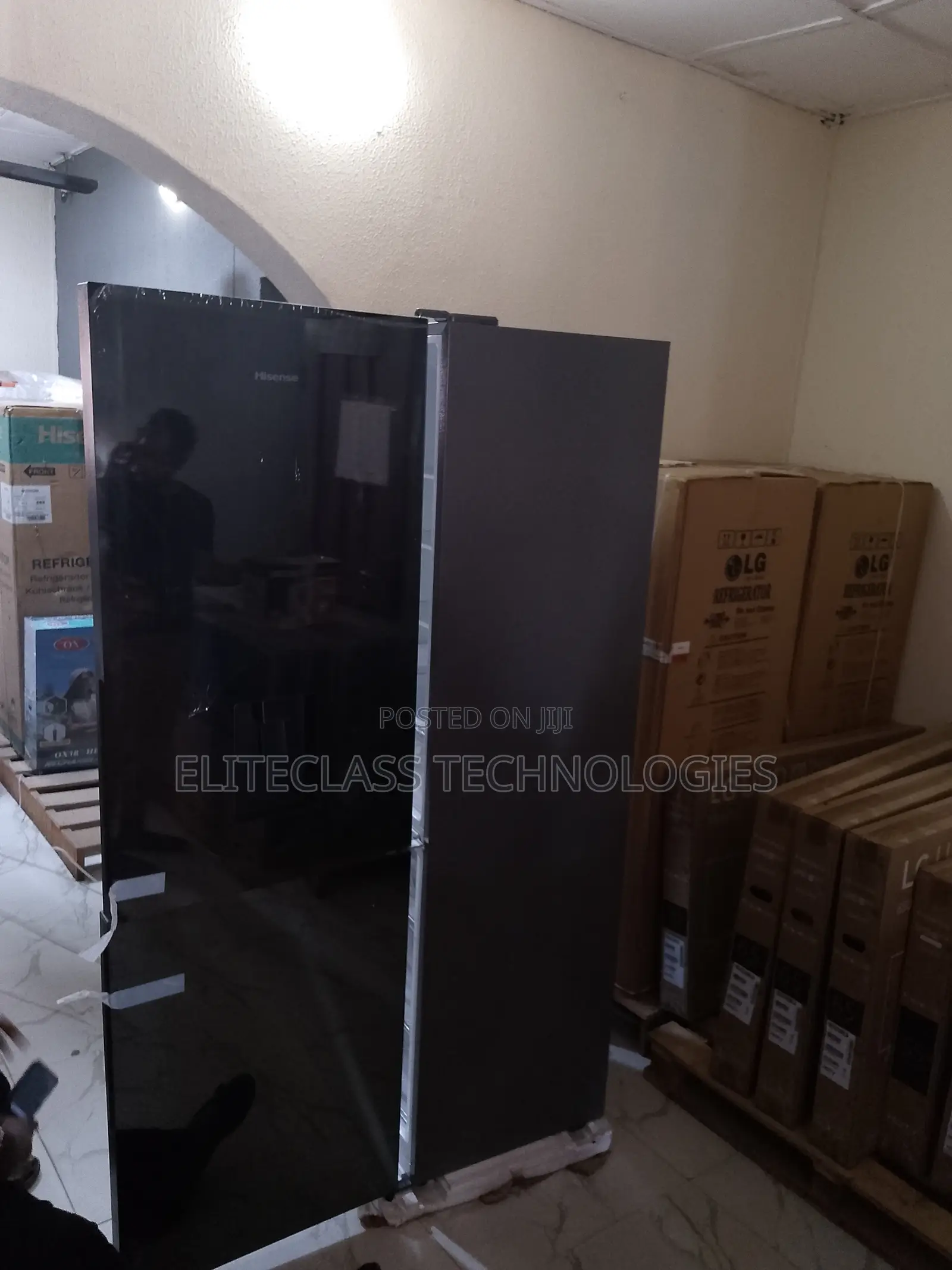 Hisense 308dr Refrigerator 300L(Fast Selling)