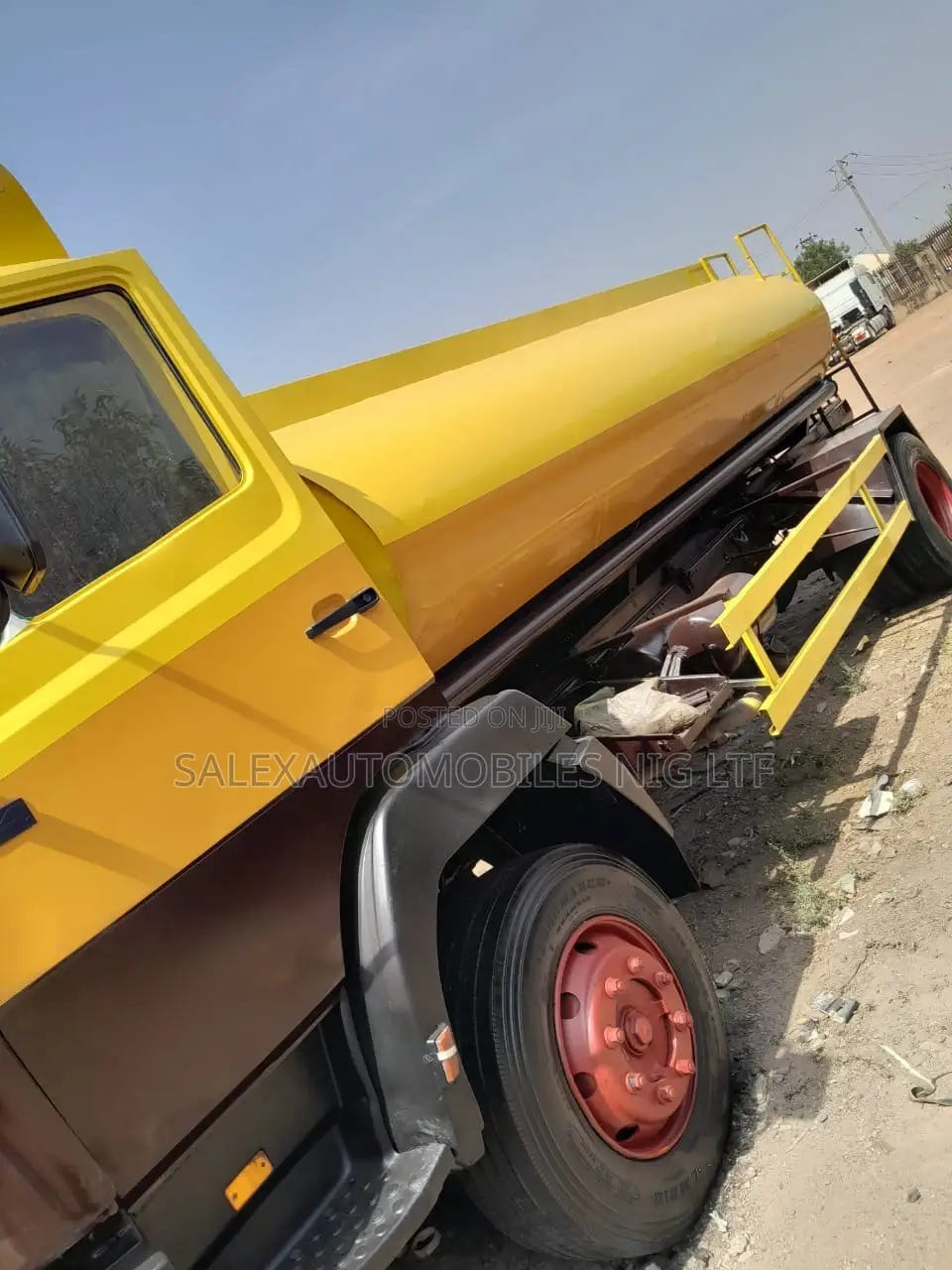 Mercedes Benz Water Tanker for Sale