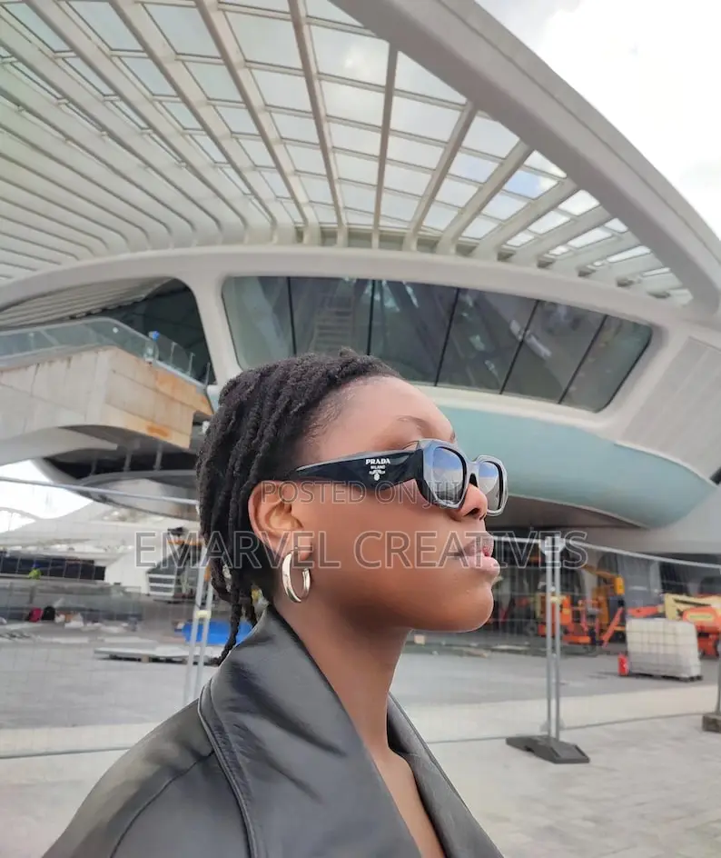 Prada Sunglasses Pr 17ws 1ab5s0 Black