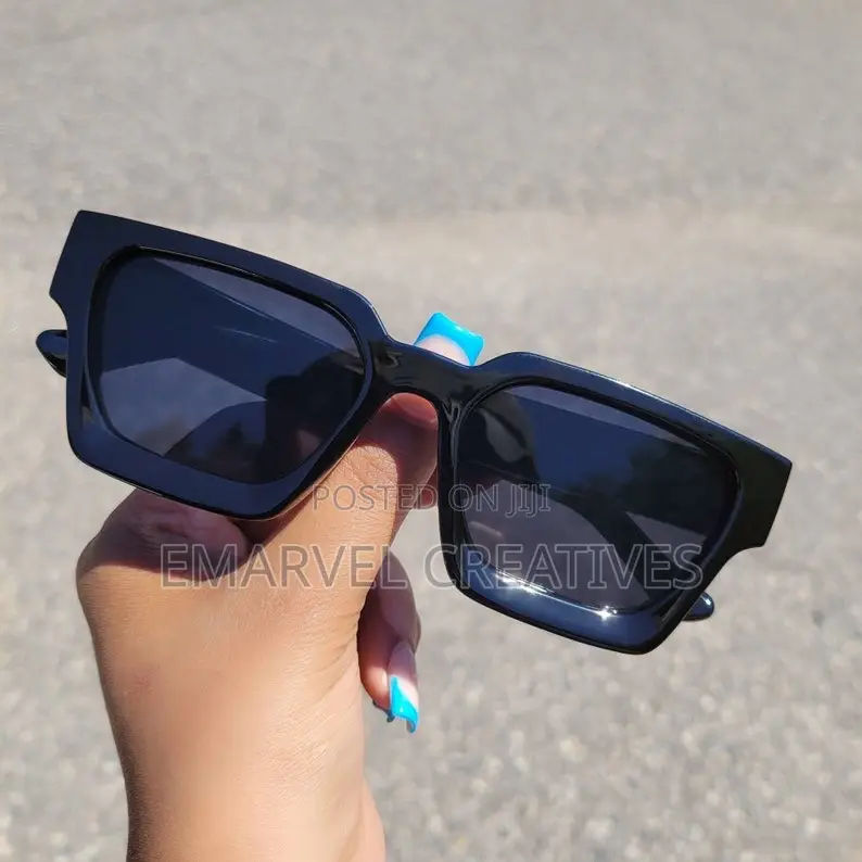 Modern Spectator Sunglasses | Black | Square | Unisex