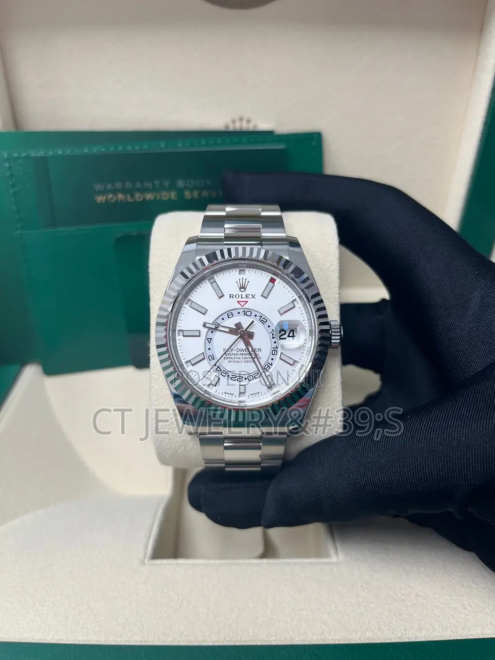 Swiperight for Ya Choice Rolex Sky-Dweller Oyster Bracelet