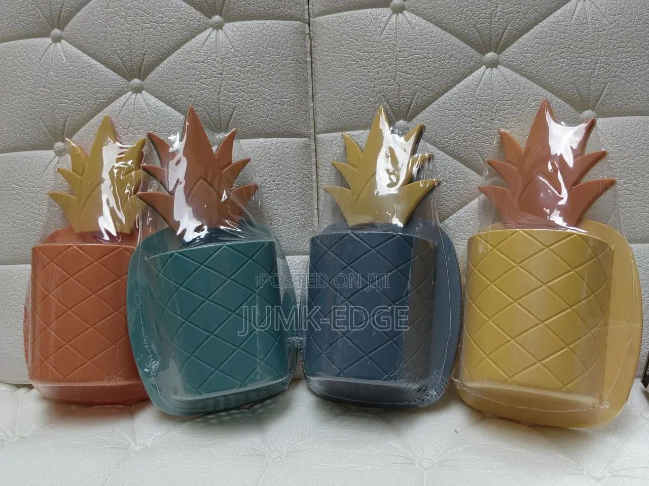 Pineapple Spatula/Brush Holder