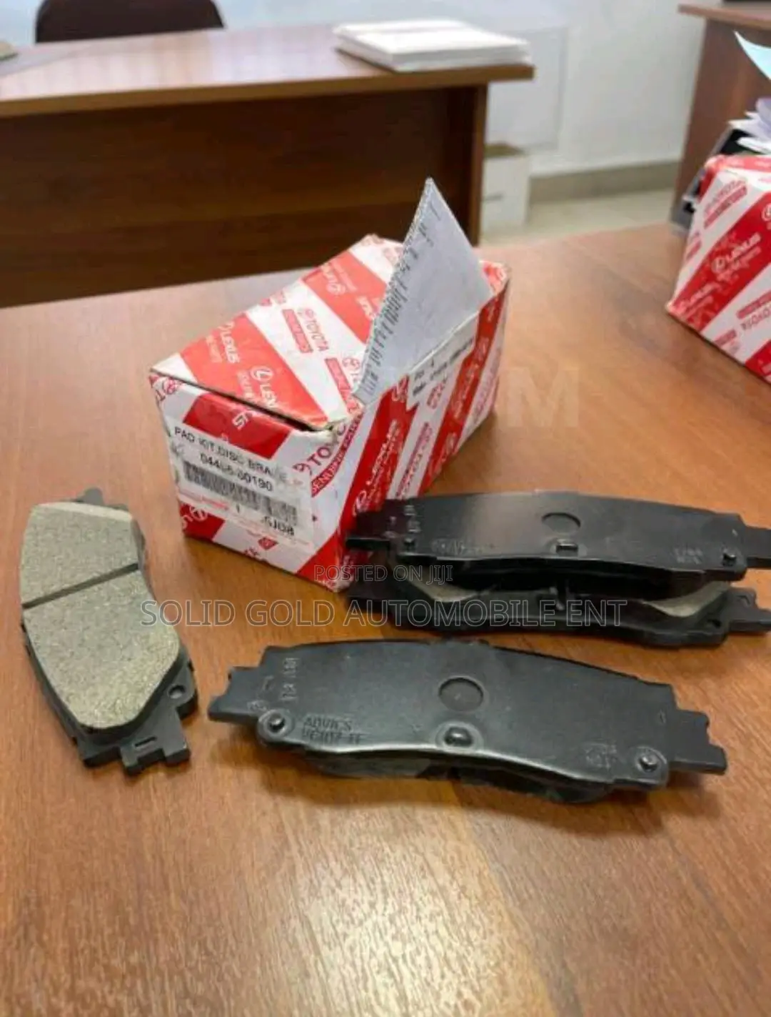 Rear Brake Pads LX600/Landcruiser 2023(Japan)