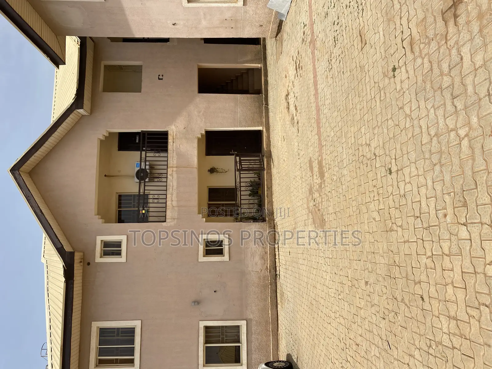 2bdrm Block of Flats in Dawaki for rent