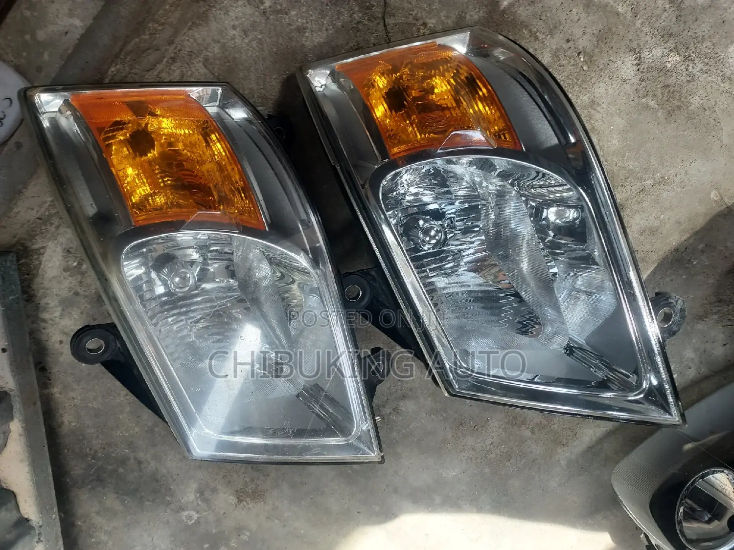 Head Light Dodge Caravan 2008/2010