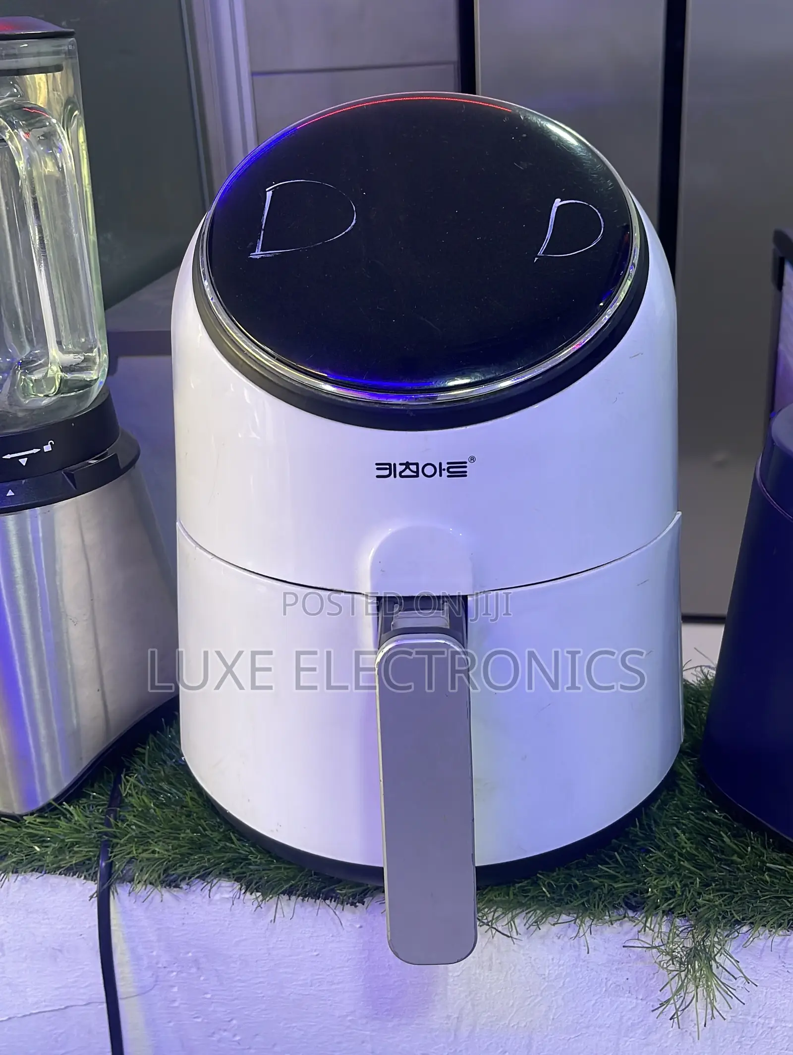 Foreign Used Air Fryers Touch Screen 5liters - 8liters