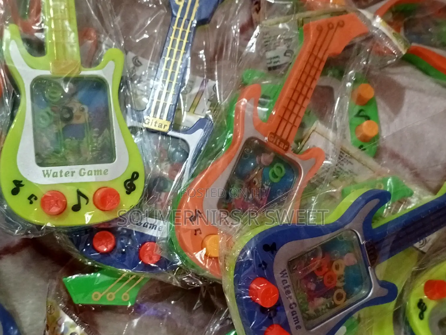 Guitar Shaped Watergame by 24peices (Small)