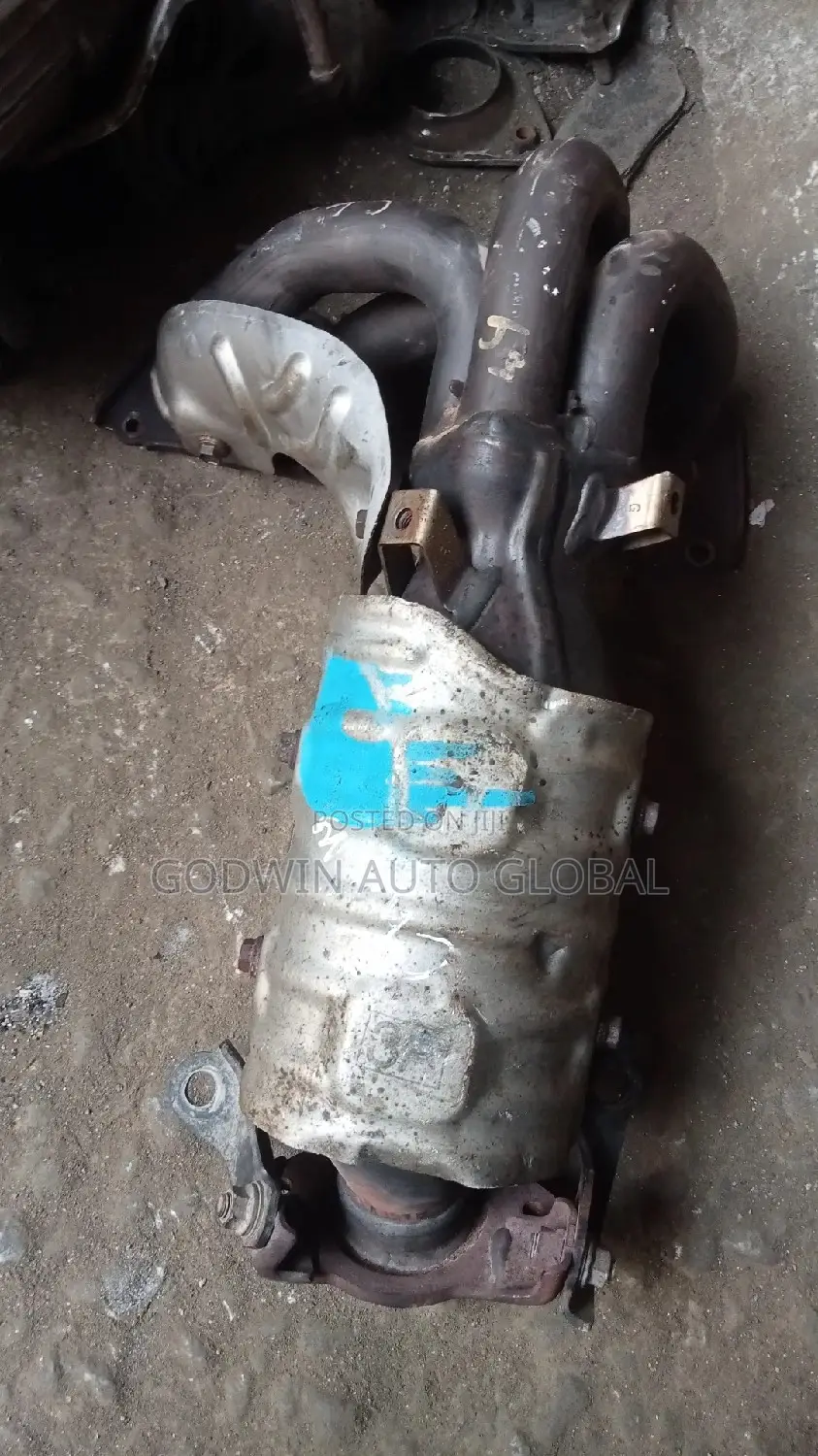 Catalyst Converter Toyota Venza 4 Plug 2014 Model