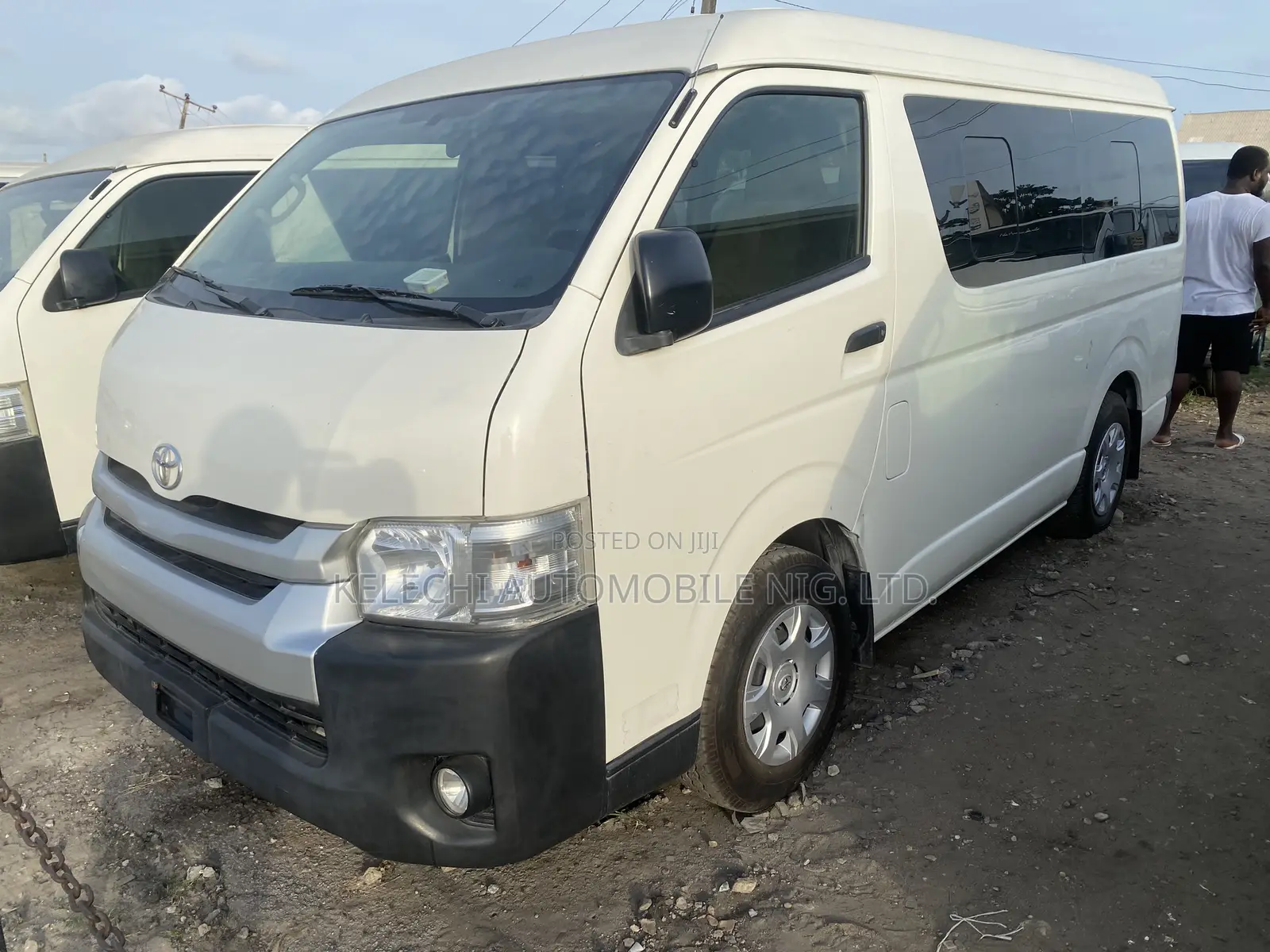 Toyota HiAce 2014 White