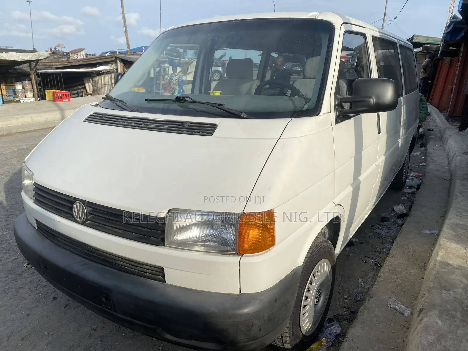 Volkswagen Transporter 2002 White