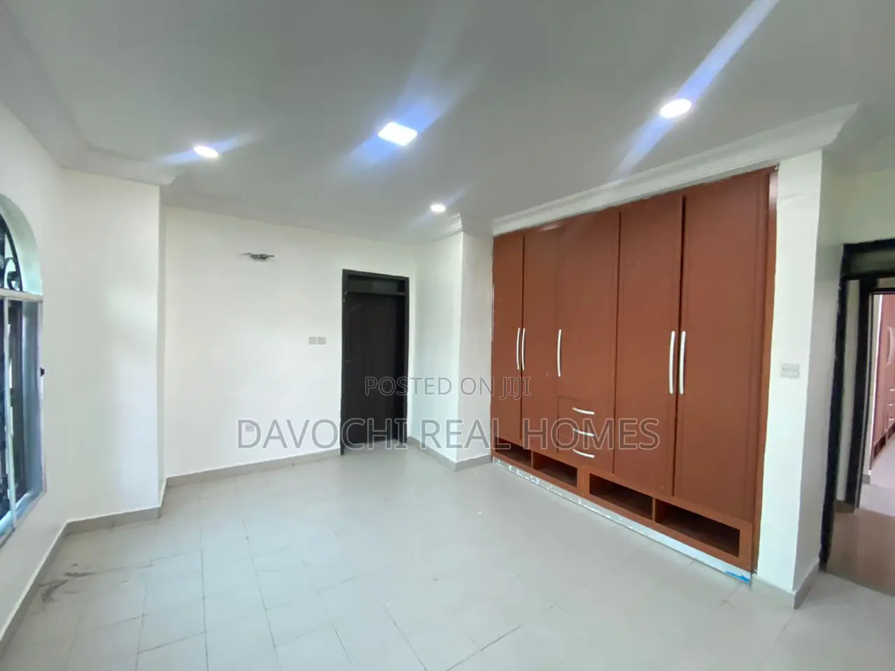 5bdrm Duplex in Lekki Phase One for rent