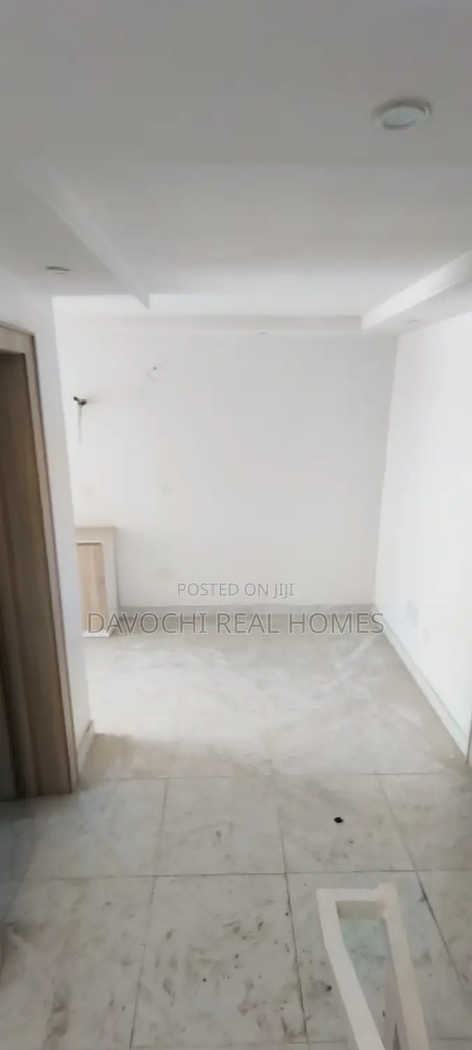 5bdrm Duplex in Ikate, Lekki for rent