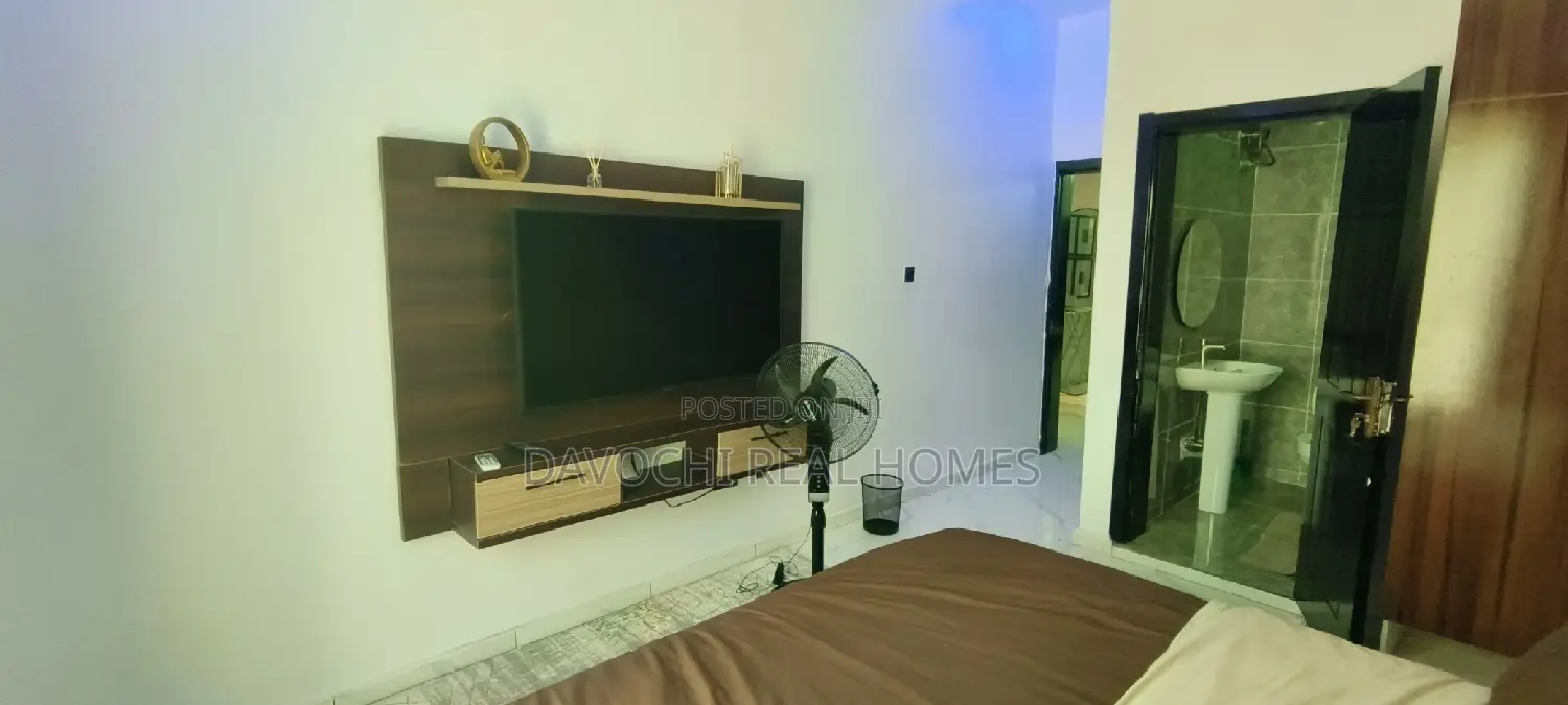 Furnished 2bdrm Block of Flats in Ikate, Lekki for rent