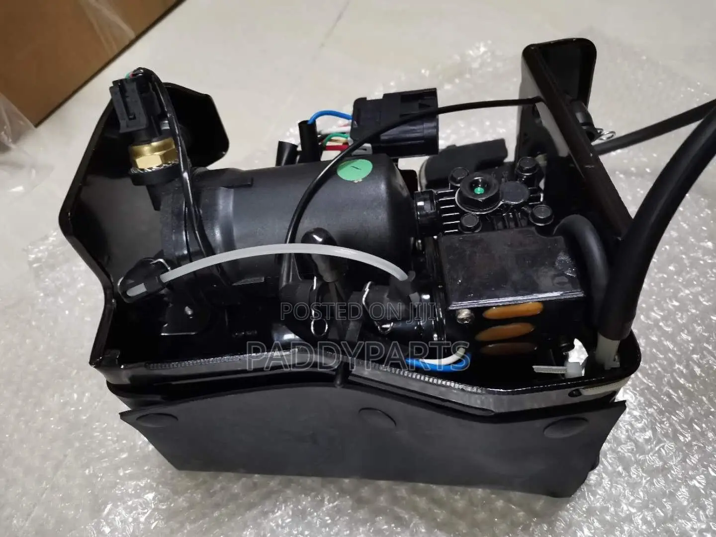 Cadillac Escalade Suspension/Lifting Pump 2007-2014