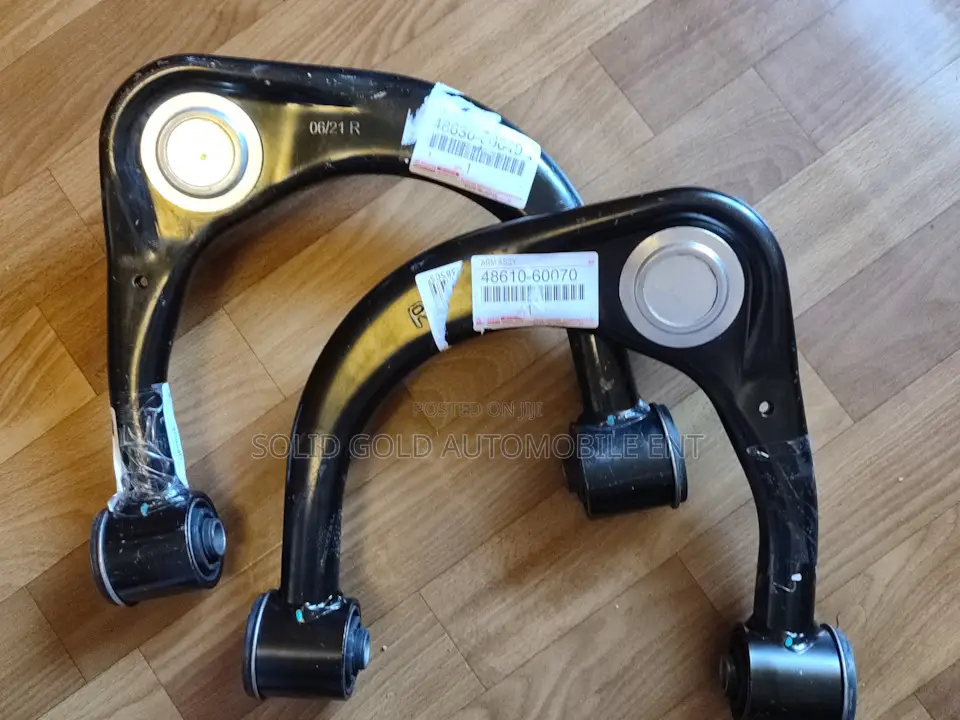 Upper Control Arm Landcruiser /Lx570
