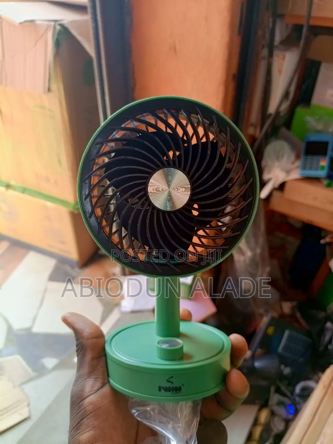 Best Quality Iwin 5 Inches Rechargeable Fan