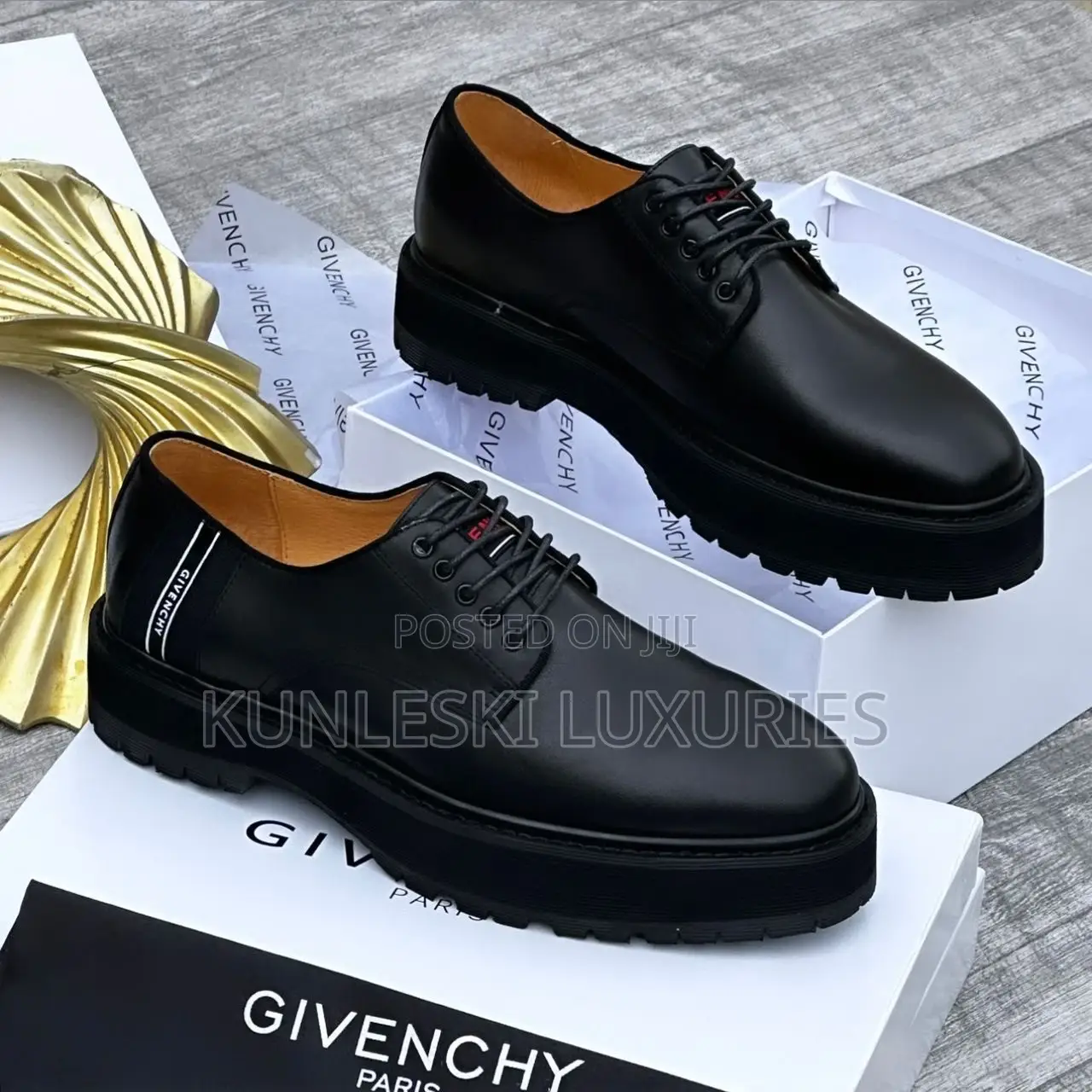 Original Givenchy Men Luxury Leather Shoe